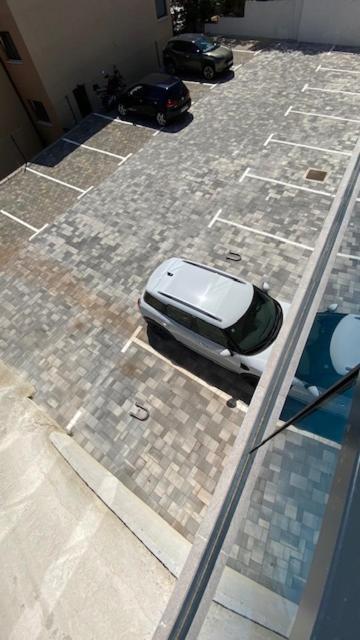 Apartments Elena ล็อควา โรโกซนิตซา ภายนอก รูปภาพ